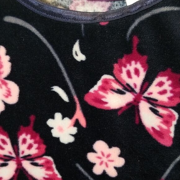 Navy Blue Velvet with Butterlies and Roses Girls Dress. Kdm2 - Picture 3 of 6